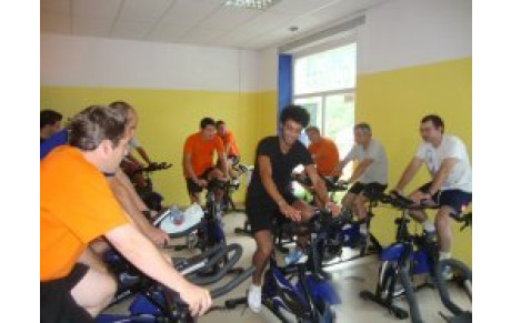 L'EQUIPE FANION PIETINE...