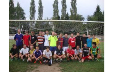 UNE PREMIERE QUI EN APPELLE D'AUTRES...