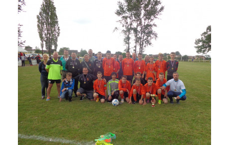 MALGRE TOUT..., AVEC LES HONNEURS...