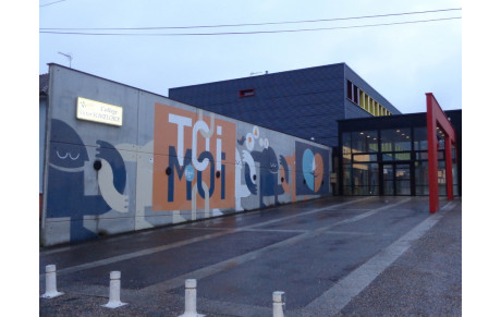 OUVERTURE D'UNE C.H.A.M AU COLLEGE DE CHAMPAGNEY...