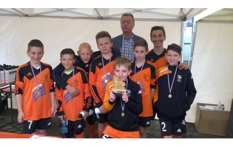 NOS U13G (A) REMPORTENT LE PRIX DU FAIR-PLAY S.G.E...