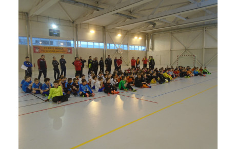 U13G..., VICTOIRE DE L'AS ROUGEGOUTTE...