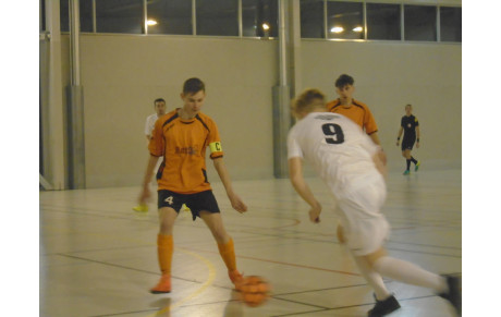 JEUDI, C'EST FUTSAL POUR NOS SENIORS G...
