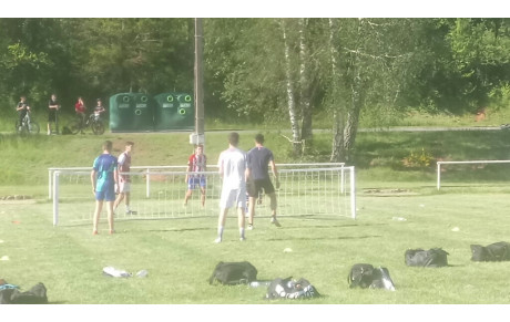 CE DIMANCHE, APRES-MIDI TENNIS BALLON...