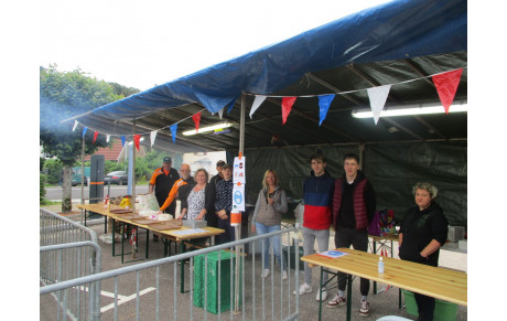 UN 14 JUILLET ARROSE...