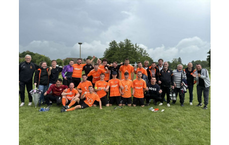 ON RESTE EN R3, ON RESTE EN R3, ON RESTE, ON RESTE, ON RESTE EN R3...