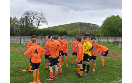 AU PROGRAMME DES COUPES...